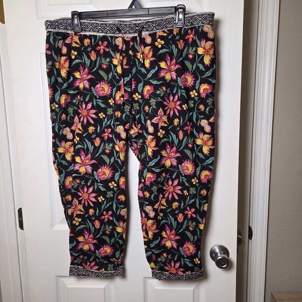Sundance sz PXL floral cropped capri pullon pants 100% cotton lightweight casual
